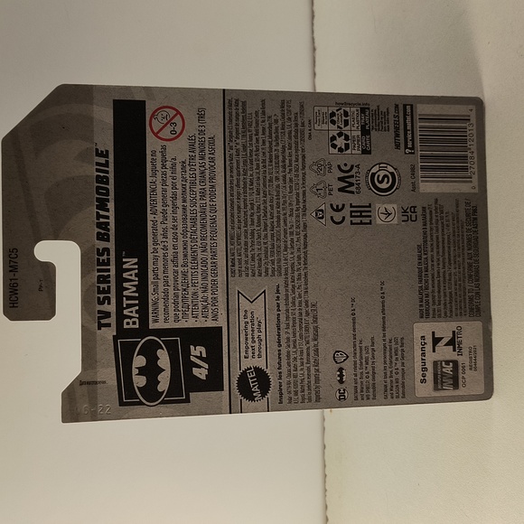 Hot Wheels TV Series Batmobile gold batman series b24 - Picture 3 of 4